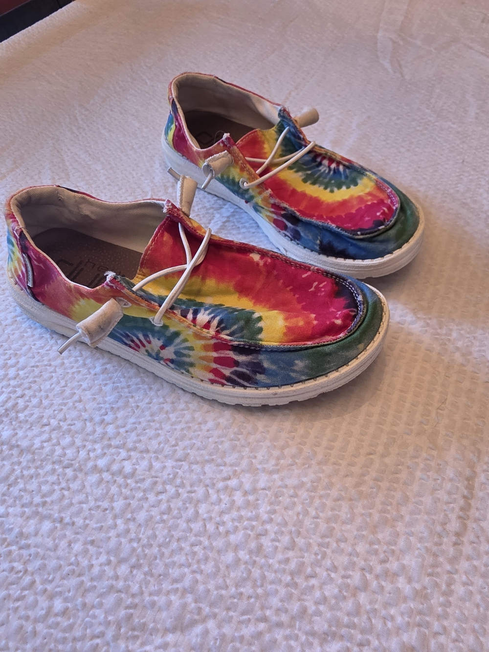 Hey Dude Women's Wendy   Mandala Rainbow Tie Dye pattern Size 8 - Picture 2 of 8